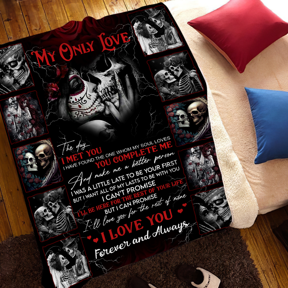 To My Only Love Gothic Skull Couple Cozy Blanket